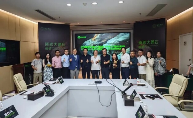 大理石瓷砖全新升级 潭洲展震撼亮相！开元ky棋牌狮王陶瓷 云脉石-质感(图6)